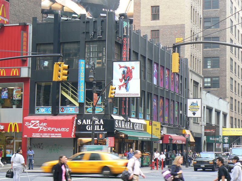 Building et Insolite: Spiderman dans NYC